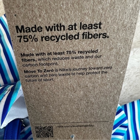 Nike Stripe V-Neck Hyper Royal Blue Stripe Tankini Top - Size Small, NWT - Picture 11 of 12